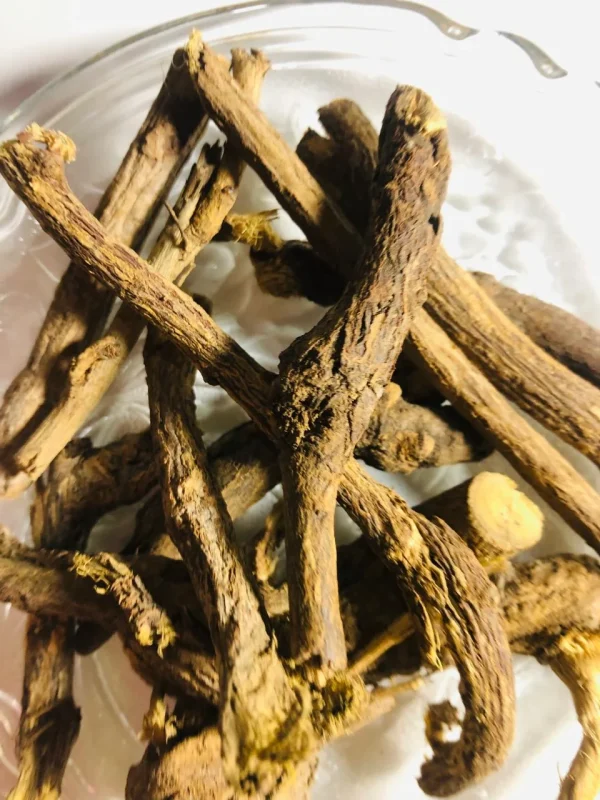 Branded, clearly labeled bag of 100% pure Walmee (Licorice Root / Glycyrrhiza glabra), indicating organic sourcing.