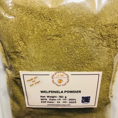 Close-up of finely ground, light green to earthy brown Welpenela Powder, showing its consistent, soft texture.